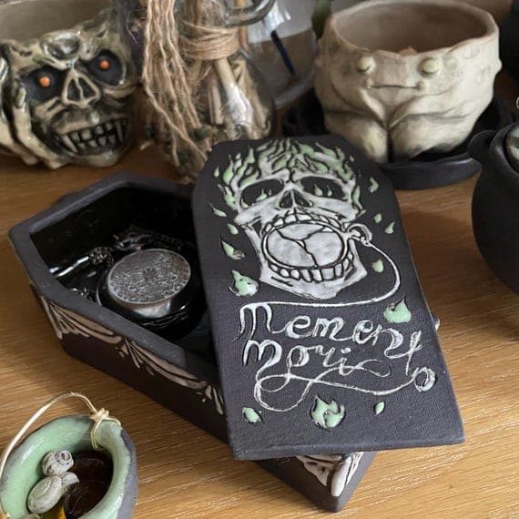Handmade Gothic Ceramic Box: Memento Mori Storage for Jewelry or anything, keepsake box